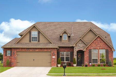 Restore Your Home's Curb Appeal with Professional Driveway Washing Thumbnail